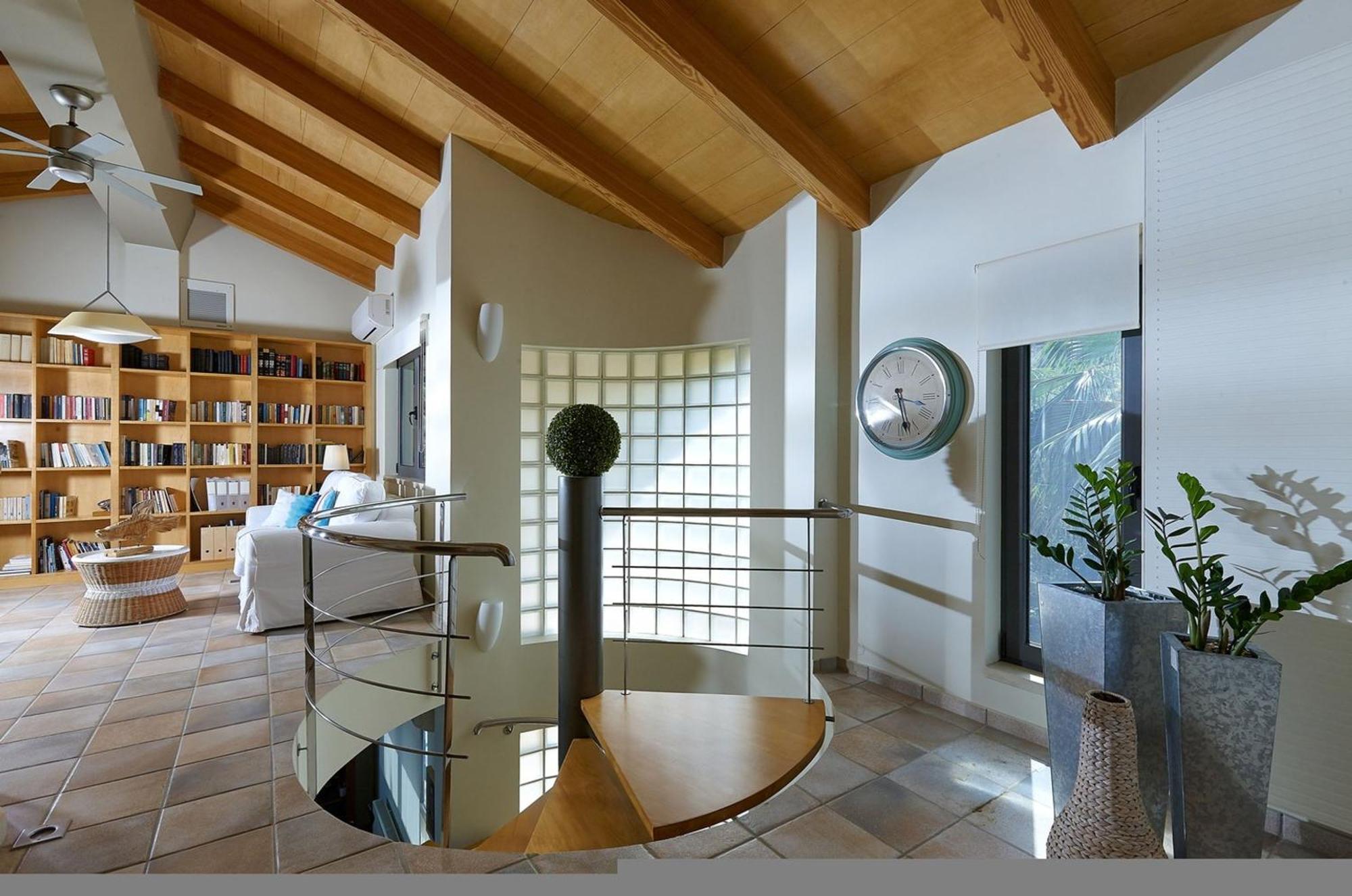 Villa Vollard With Amazing View Pool Heraklion  Bagian luar foto