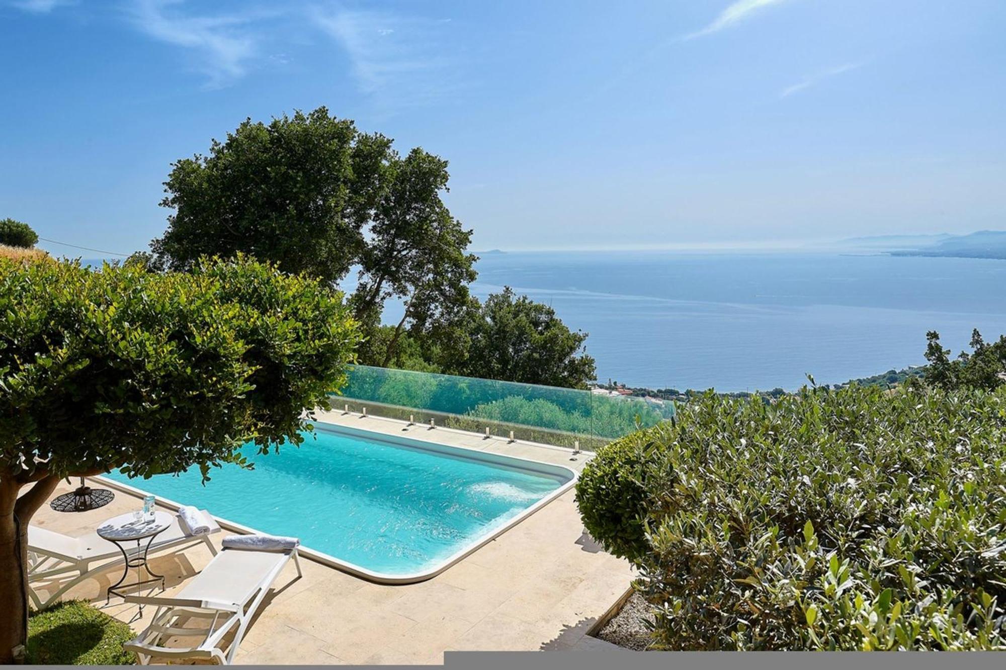 Villa Vollard With Amazing View Pool Heraklion  Bagian luar foto