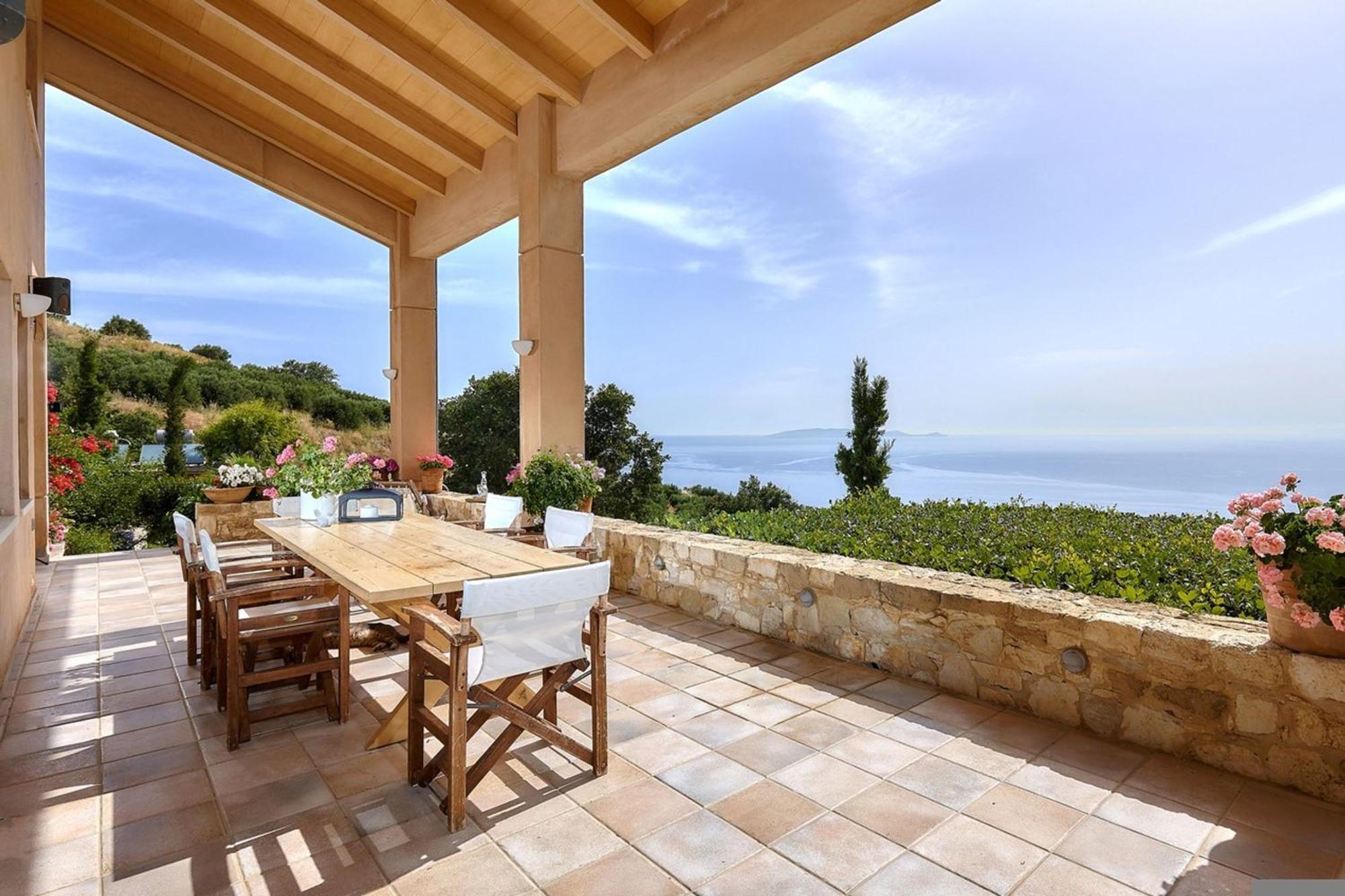 Villa Vollard With Amazing View Pool Heraklion  Bagian luar foto