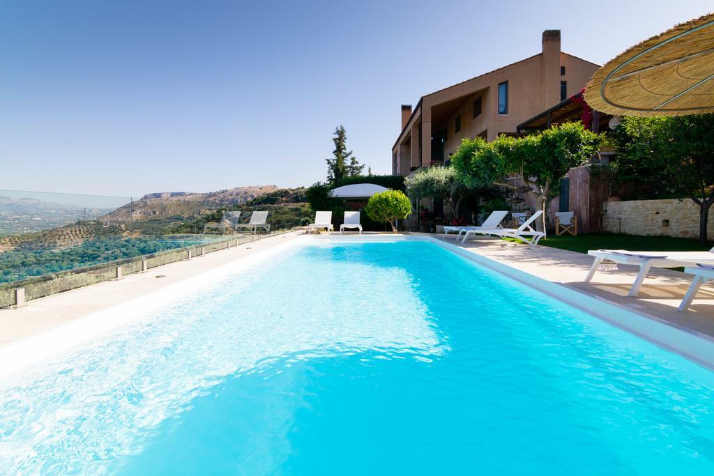 Villa Vollard With Amazing View Pool Heraklion  Bagian luar foto
