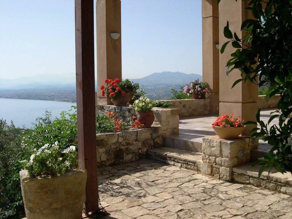 Villa Vollard With Amazing View Pool Heraklion  Bagian luar foto